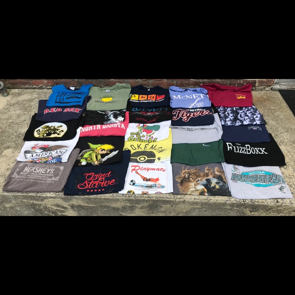 ❌SOLD❌. Wholesale lot of 25 Vintage Y2K T-Shirts - Picture 1 of 8